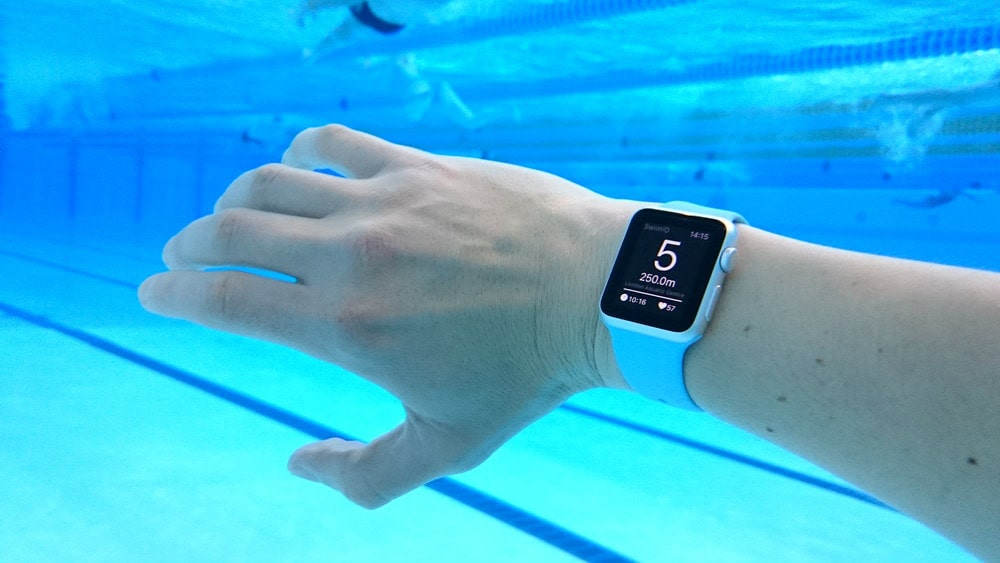 Reloj de natación resistente al agua